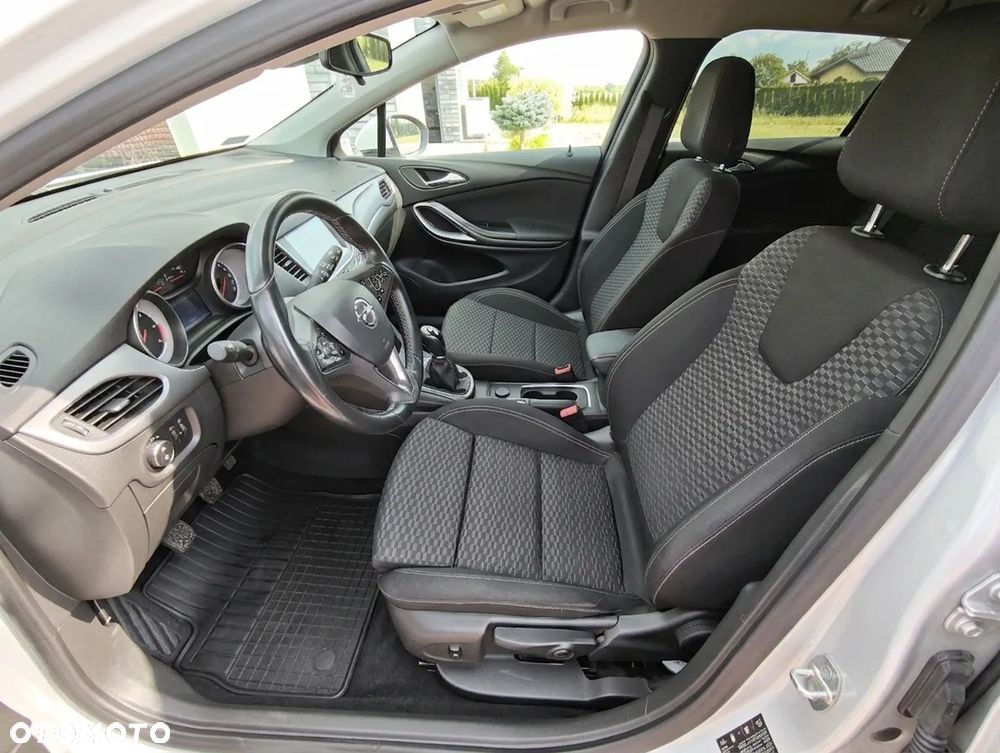 Opel Astra 1.6 CDTI Dynamic S&S - 6