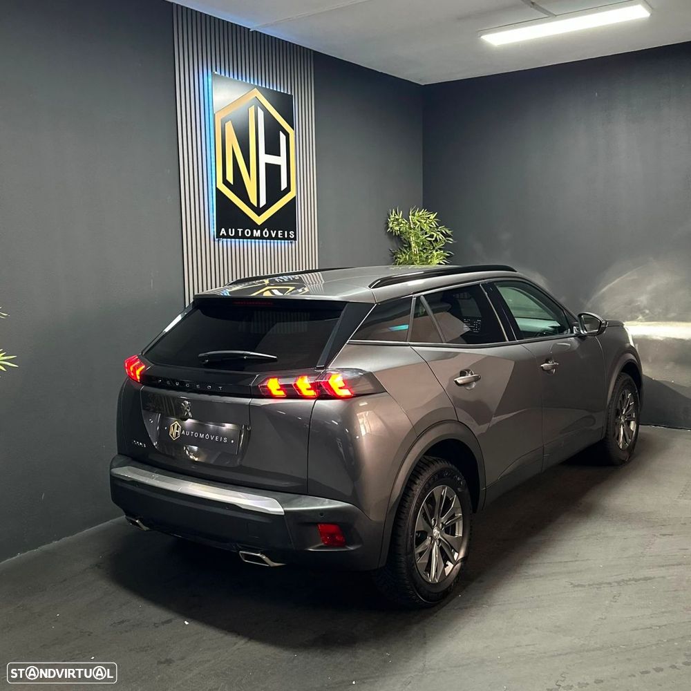 Peugeot 2008 1.2 PureTech Active Pack EAT8 - 4