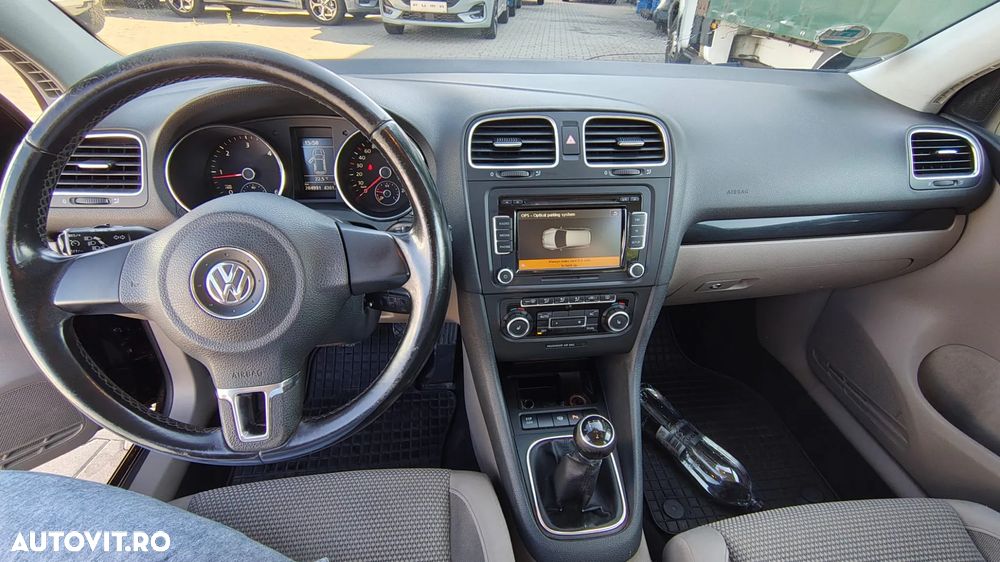 Volkswagen Golf 2.0 TDI Highline - 9