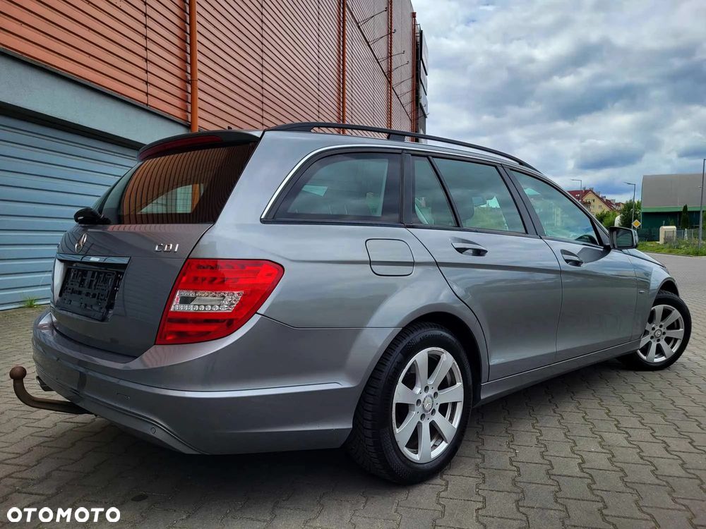 Mercedes-Benz Klasa C 220 CDI Elegance - 5