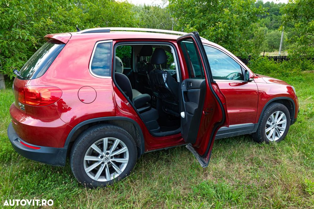 Volkswagen Tiguan 2.0 TDI DPF DSG 4Mot Comfortline - 11