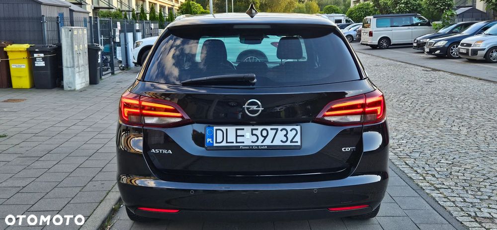 Opel Astra 1.6 D (CDTI) Start/Stop Dynamic - 33