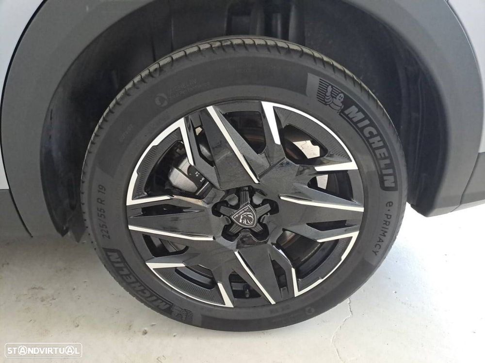 Peugeot 5008 1.2 Hybrid Allure e-DCS6 - 11
