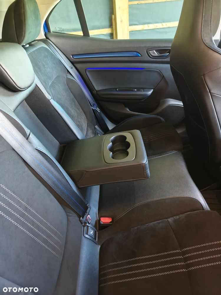 Renault Megane 1.6 dCi GT EDC - 35