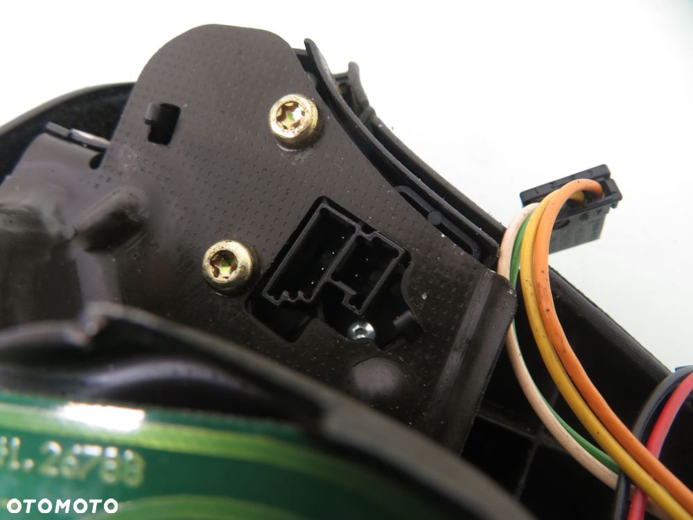 PODUSZKA KIEROWCY MERCEDES CLK C208 117943703A - 3