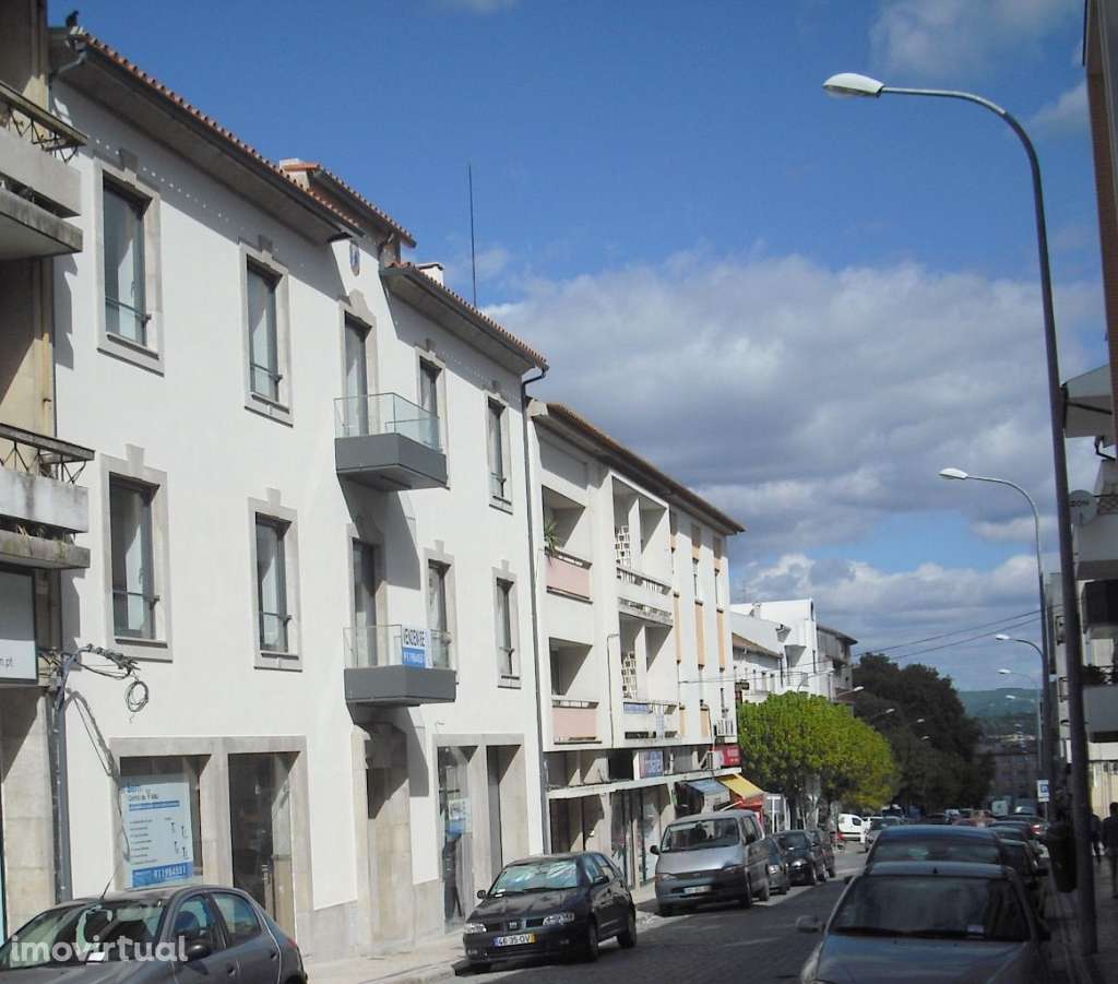 T2 em Open Space-Centro Viseu contas incluidas - Grande imagem: 2/8