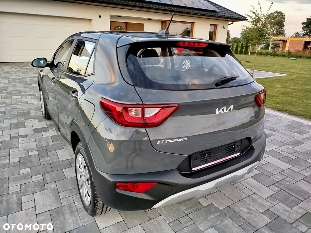 Kia Stonic 1.2 L Business Line - 21
