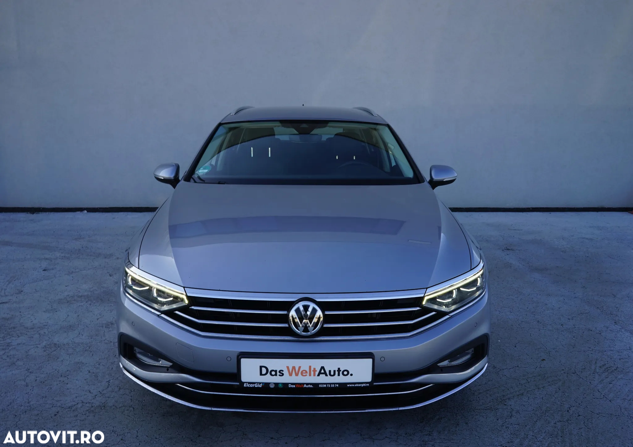 Volkswagen Passat Variant 2.0 TDI DSG Highline - 9