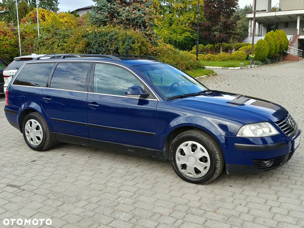 Volkswagen Passat Variant 1.6 Comfortline Family - 23
