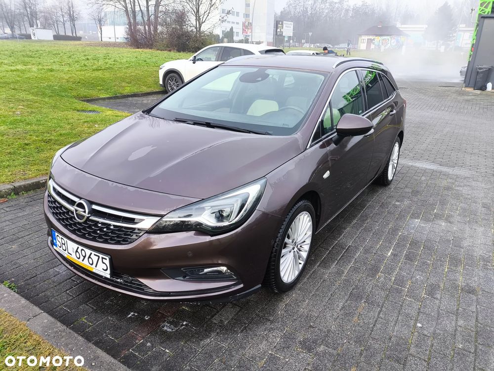 Opel Astra 1.0 T 120 Lat S&S - 4