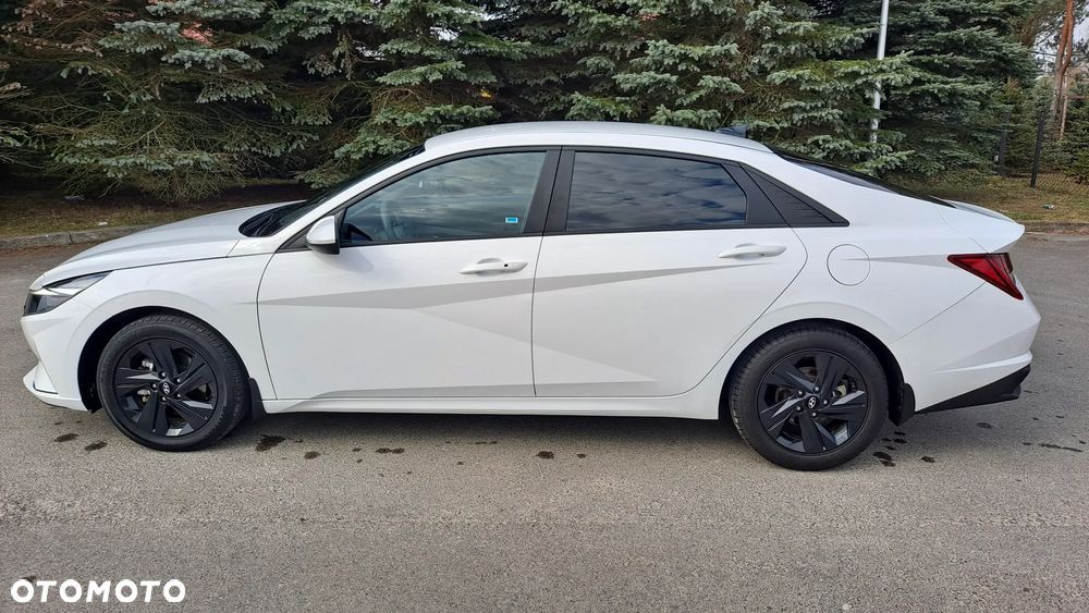 Hyundai Elantra 1.6 Comfort - 6