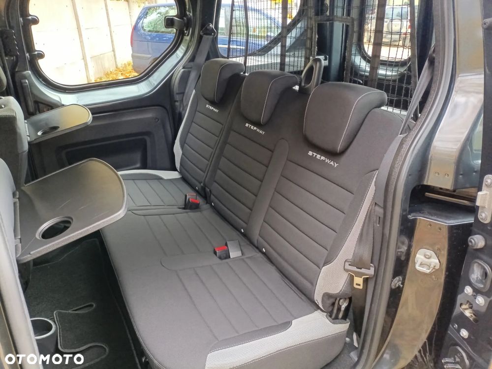 Dacia Dokker 1.3 TCe Stepway - 14