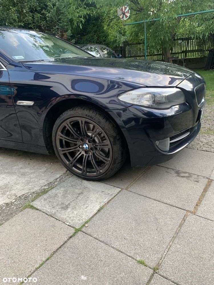 BMW Seria 5 530d xDrive - 5