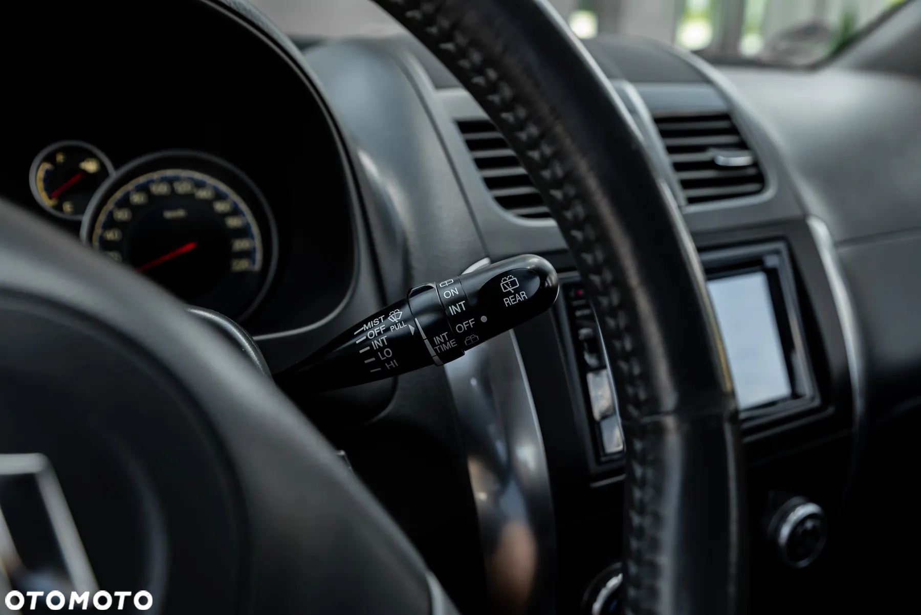 Suzuki SX4 1.6 Premium - 33
