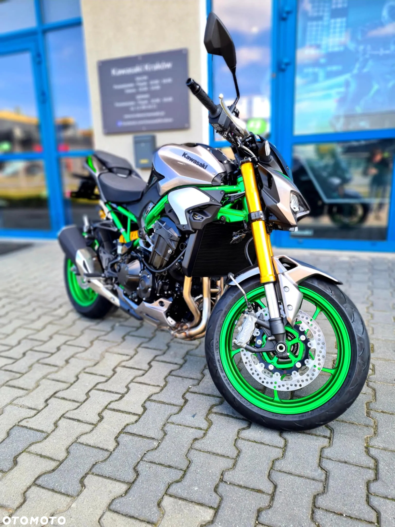 Kawasaki Z 900 - 12