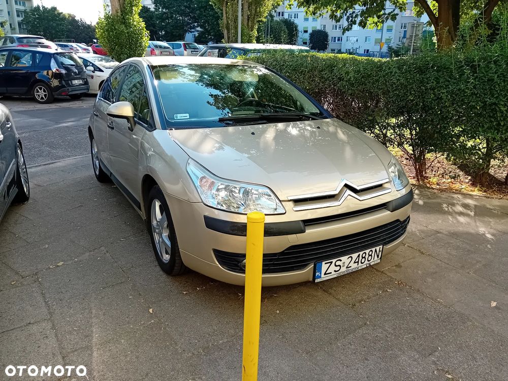 Citroën C4 1.6 HDi SX - 27