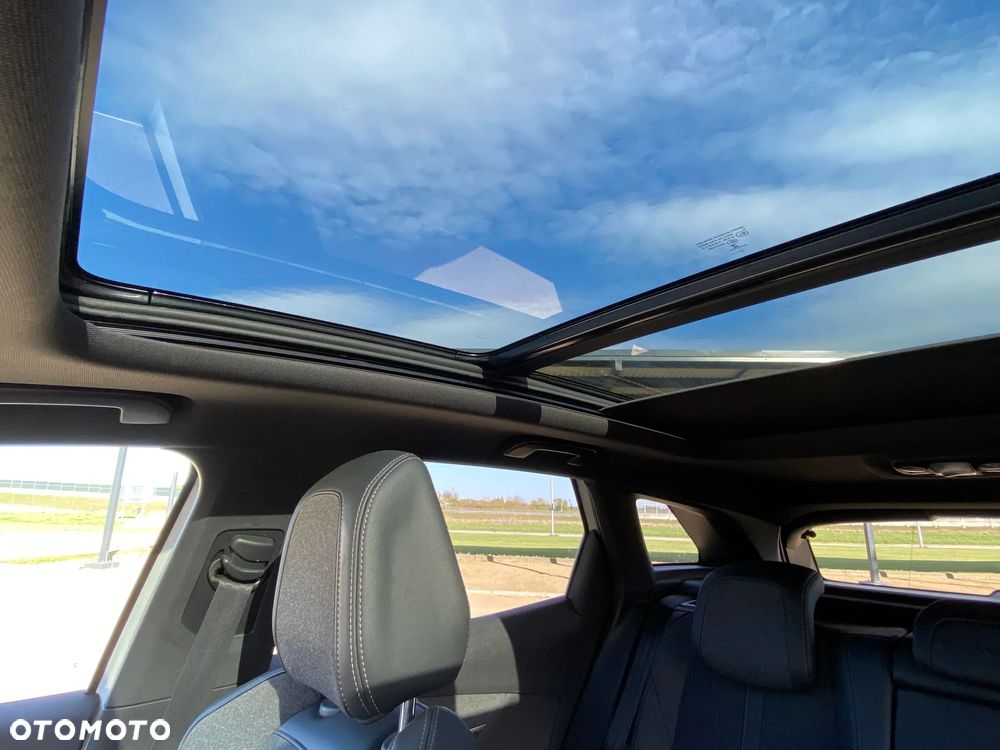 Peugeot 3008 1.5 BlueHDi GT S&S - 28