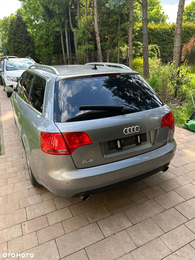 Audi A4 Avant 1.8T Quattro - 8
