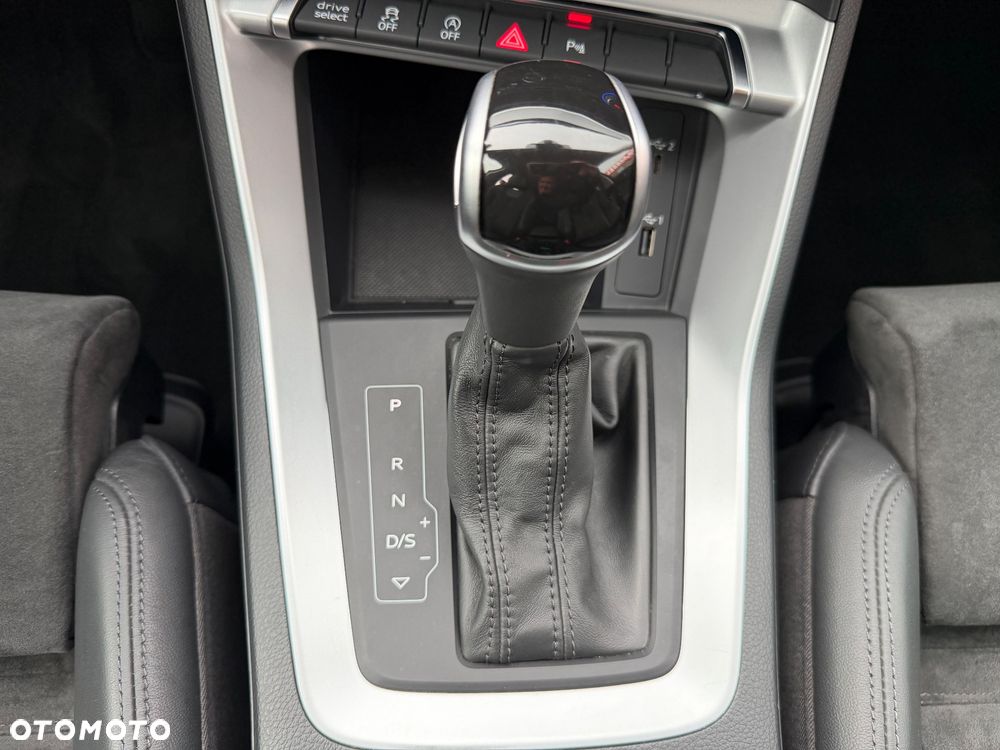 Audi Q3 - 24
