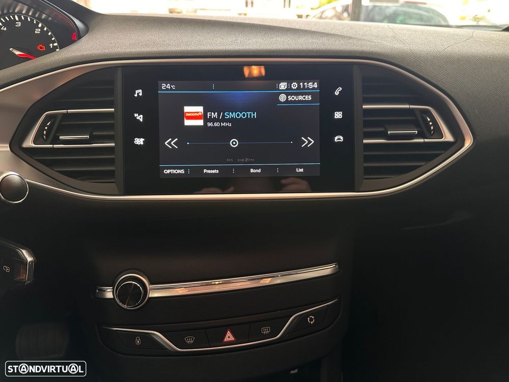 Peugeot 308 SW 1.5 BlueHDi Allure EAT6 - 12