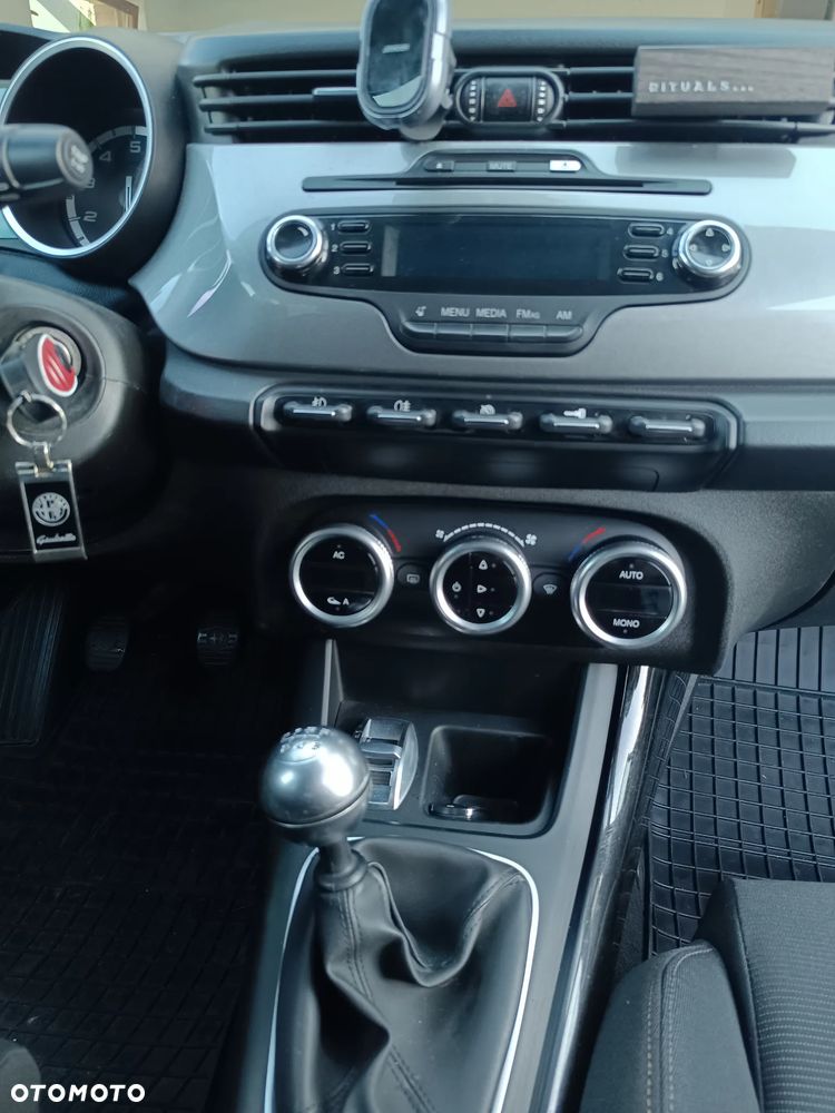 Alfa Romeo Giulietta - 28