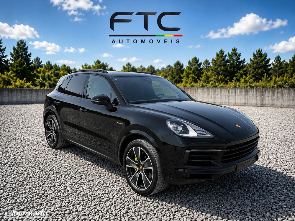 Porsche Cayenne E-Hybrid Tiptronic S Platinum Edition - 3