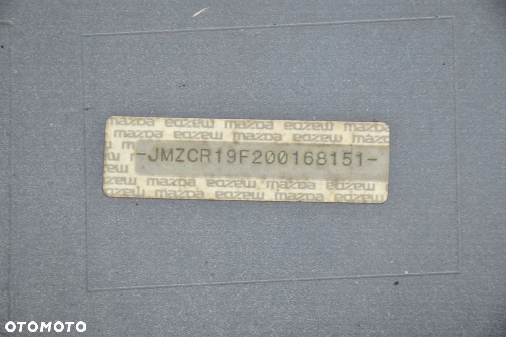 zderzak przedni przód mazda 5 v - 15