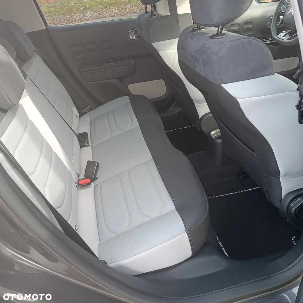 Citroën C3 1.2 PureTech Elle S&S EAT6 - 22