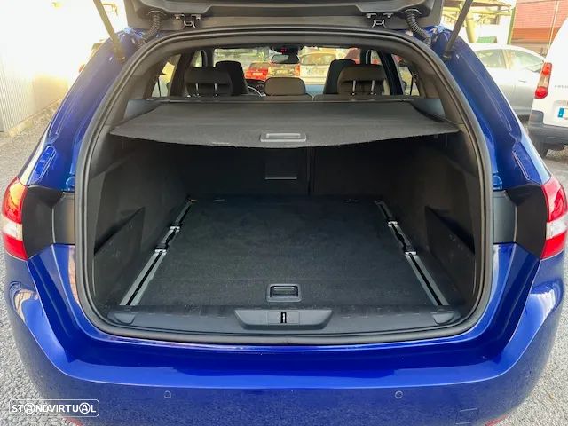 Peugeot 308 SW PureTech 130 GPF Stop & Start GT Pack - 25