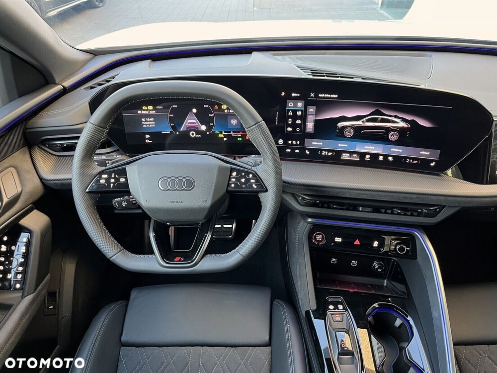 Audi Q5 Sportback - 16