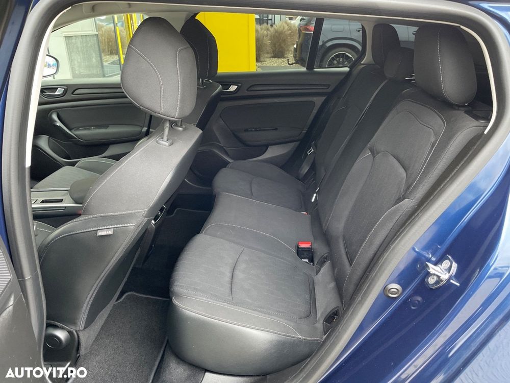 Renault Megane - 5