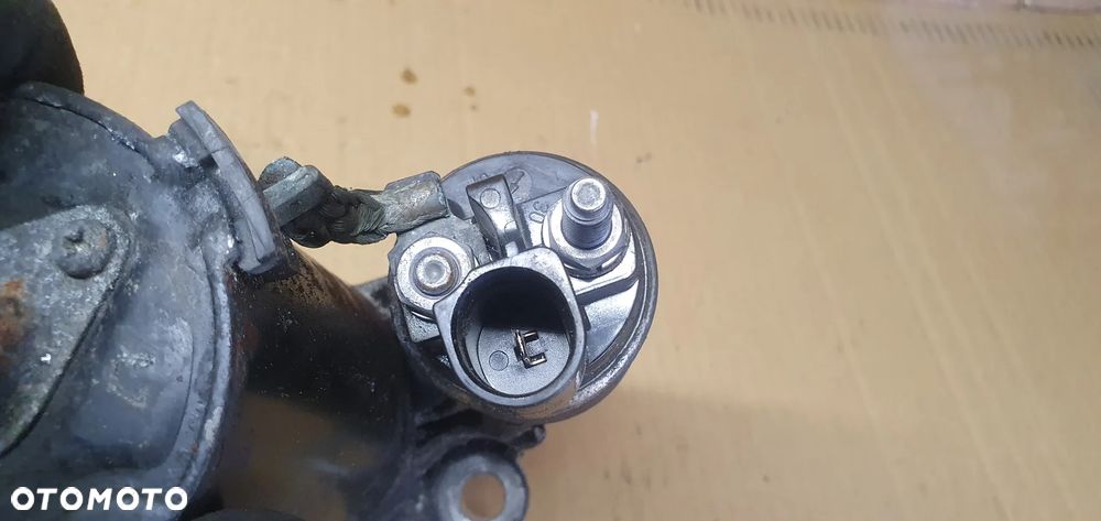 Rozrusznik starter silnika VW Golf V 2.0 SDI 02T911024 - 5