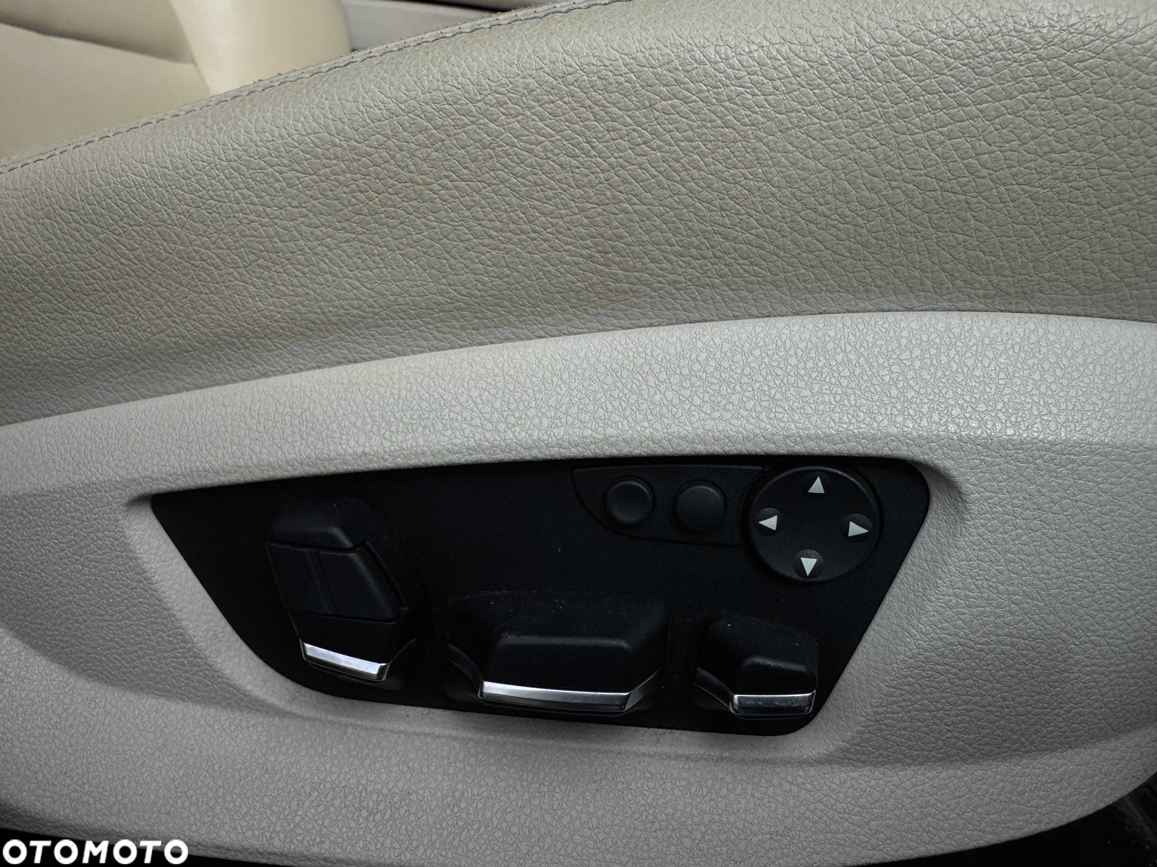 BMW 5GT 530d Gran Turismo - 14