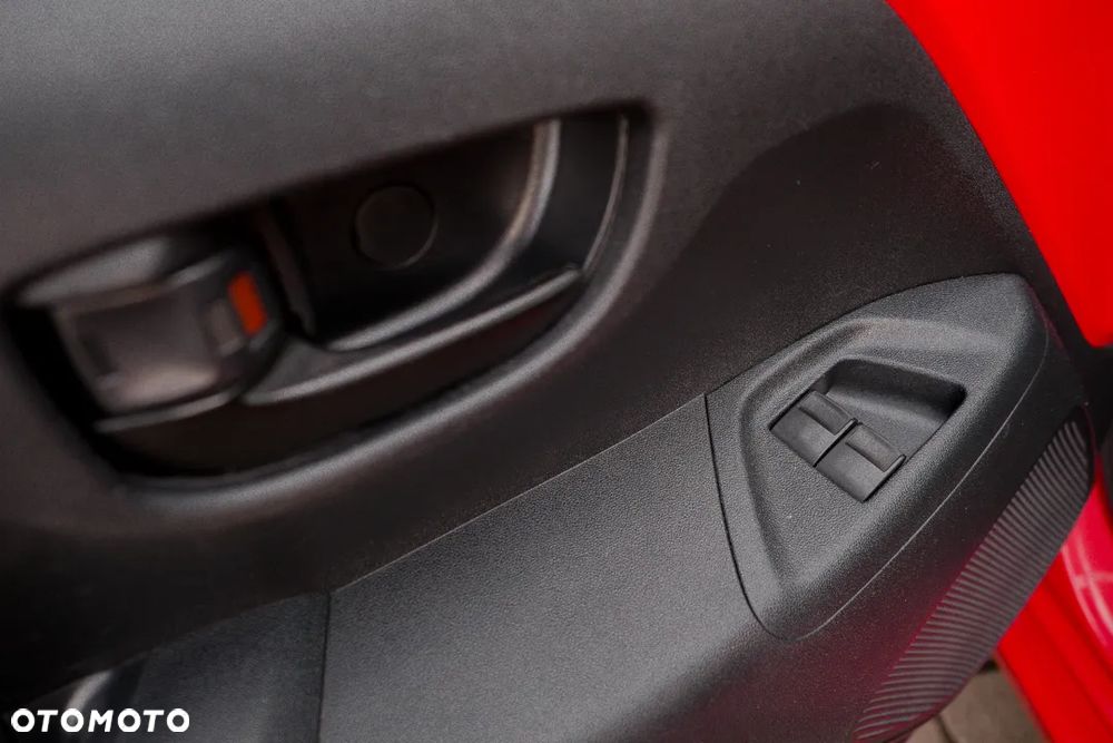 Toyota Aygo 1.0 VVT-i Sprint EU6 - 12