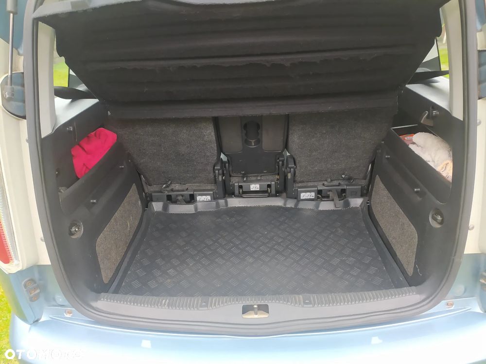 Skoda Roomster 1.4 16V - 12