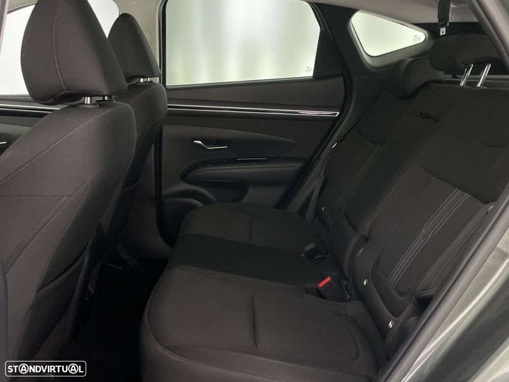 Hyundai Tucson 1.6 T-GDI HEV Premium - 12