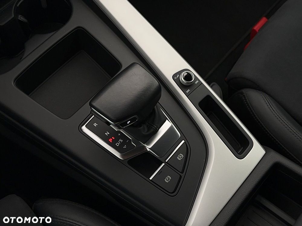 Audi A4 Limousine - 27