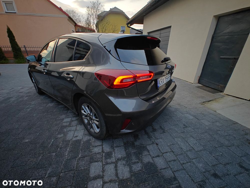 Ford Focus 1.0 EcoBoost STart-Stopp-System TITANIUM - 5
