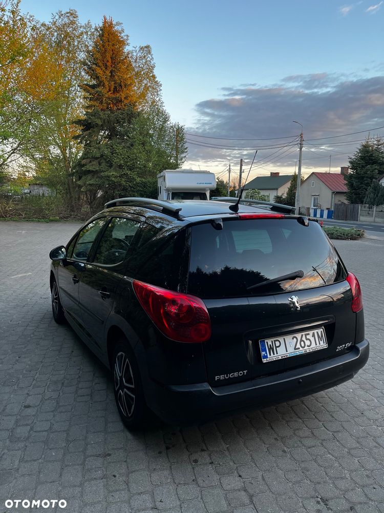 Peugeot 207 1.4 - 4