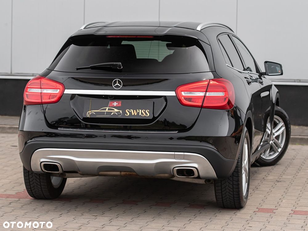 Mercedes-Benz GLA 220 CDI 4Matic 7G-DCT - 12