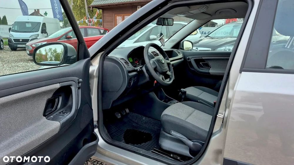 Skoda Fabia - 11