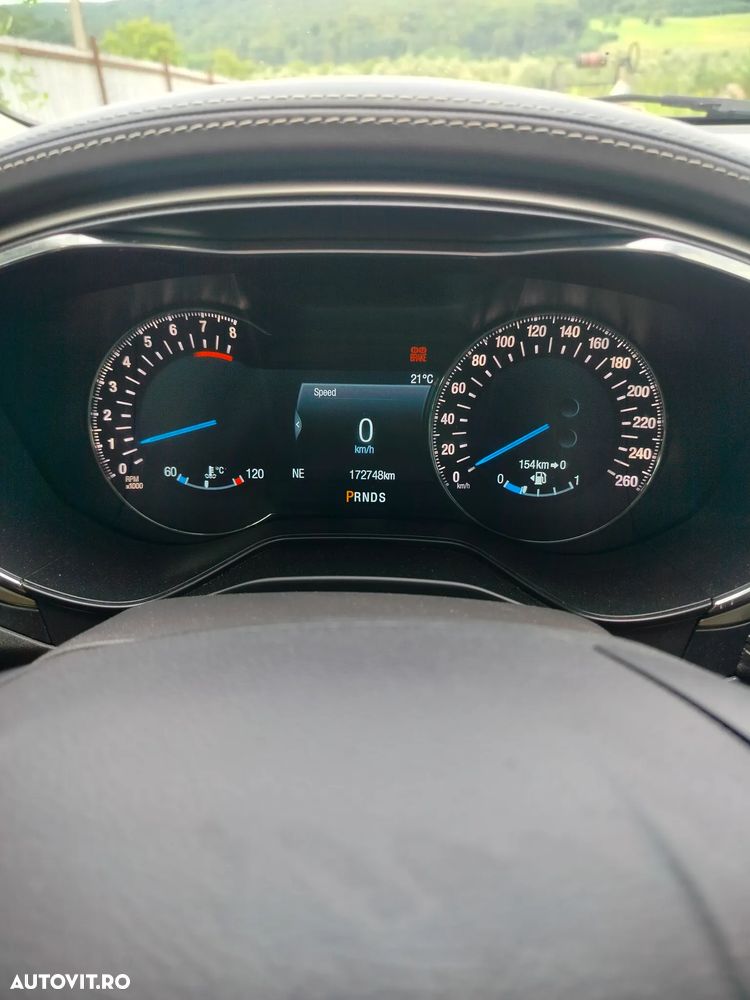 Ford Mondeo 2.0 EcoBoost Start-Stopp Autom. Vignale - 11
