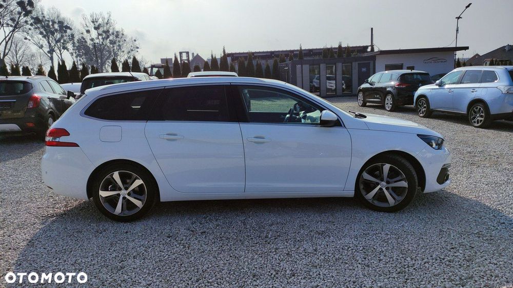 Peugeot 308 - 15