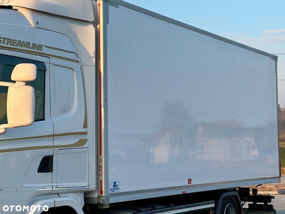 Scania G360 / IZOTERMA / 6.8 M DŁUGOŚCI / AUTOMAT / CAŁA NA PODUSZKACH / KLIMA POSTOJOWA / ELEKTRYCZNA ROLETA TYŁ / SYPIALKA - 16