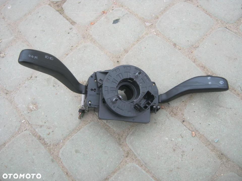 przełącznik świteł vw polo okular 9N - 1