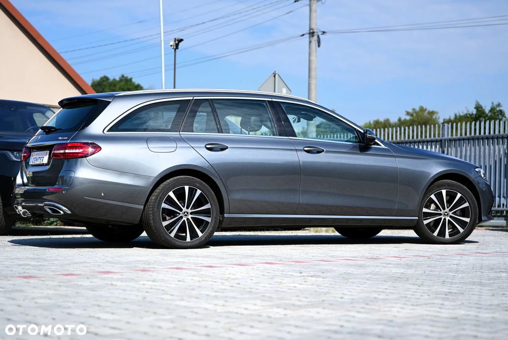 Mercedes-Benz Klasa E 300 de 4Matic 9G-TRONIC Avantgarde - 38