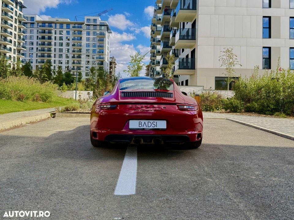 Porsche 911 - 8