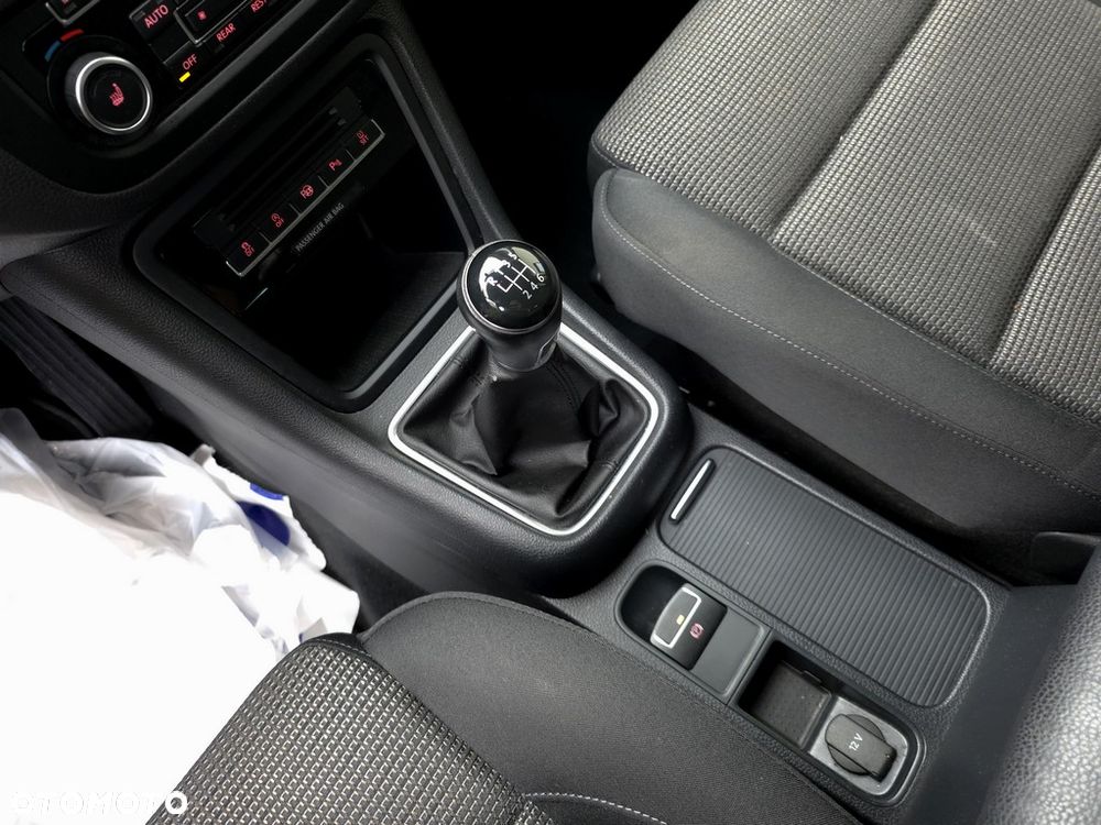 Volkswagen Sharan 2.0 TDI Comfortline - 15