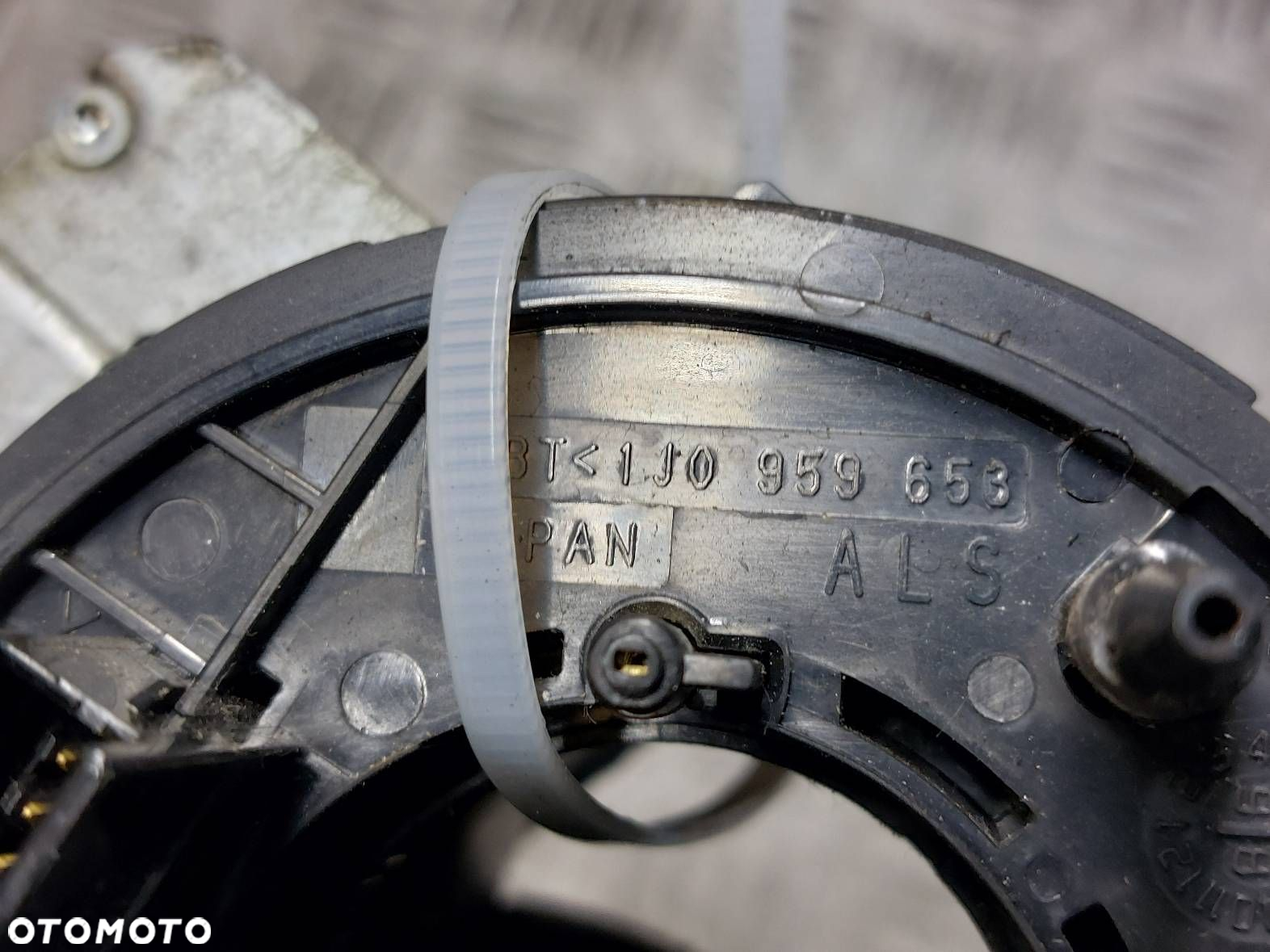 MANETKA PRZEŁĄCZNIK ZESPOLONY TAŚMA SYGNAŁU AUDI A4 B5 FL 4D0953513D - 4