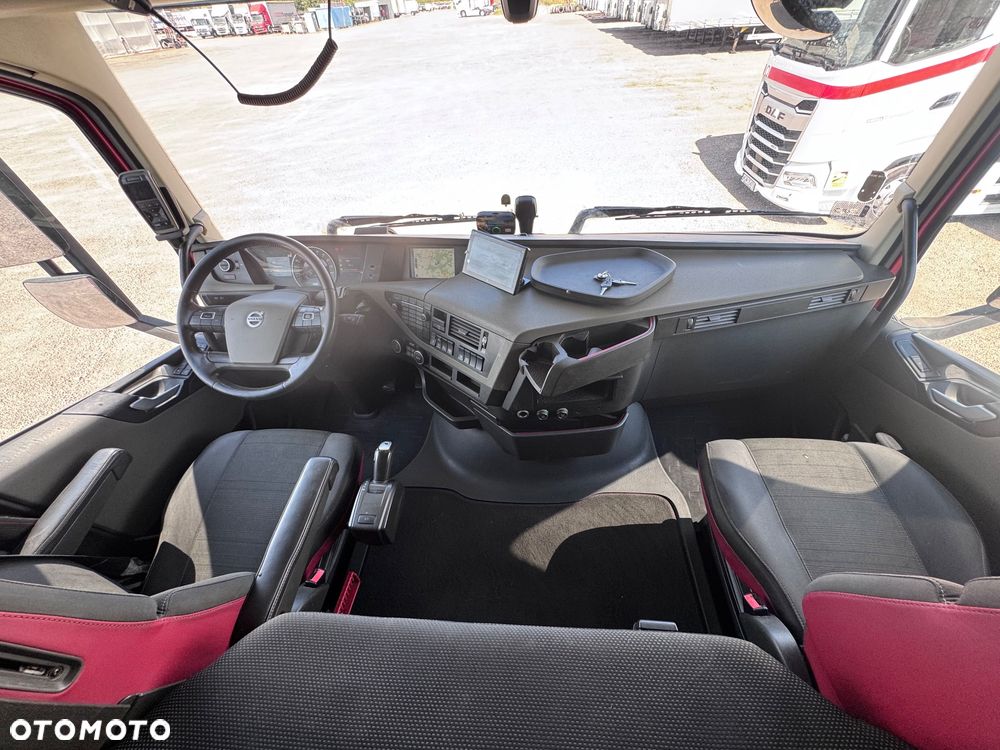 Volvo FH4 - 11